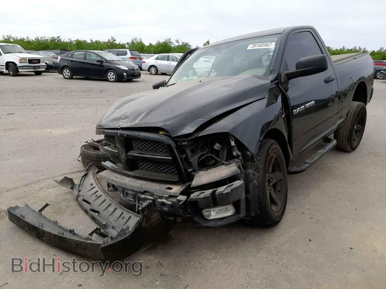 2012 DODGE RAM 1500 - VIN: 3C6JD7AT9CG172366 - Фото 2
