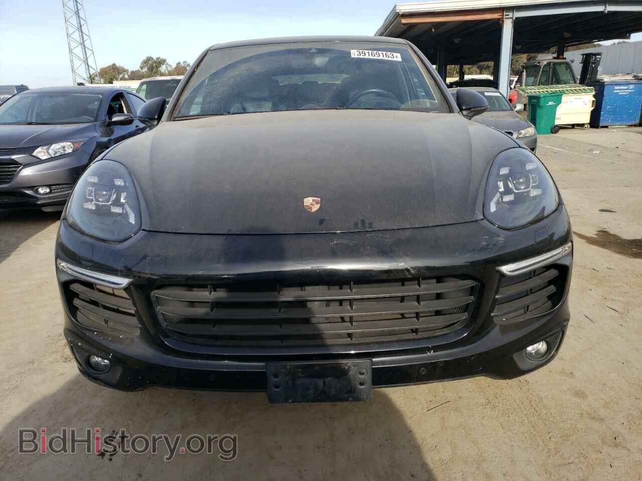 2017 PORSCHE CAYENNE - VIN: WP1AE2A23HLA70831 - Фото 5