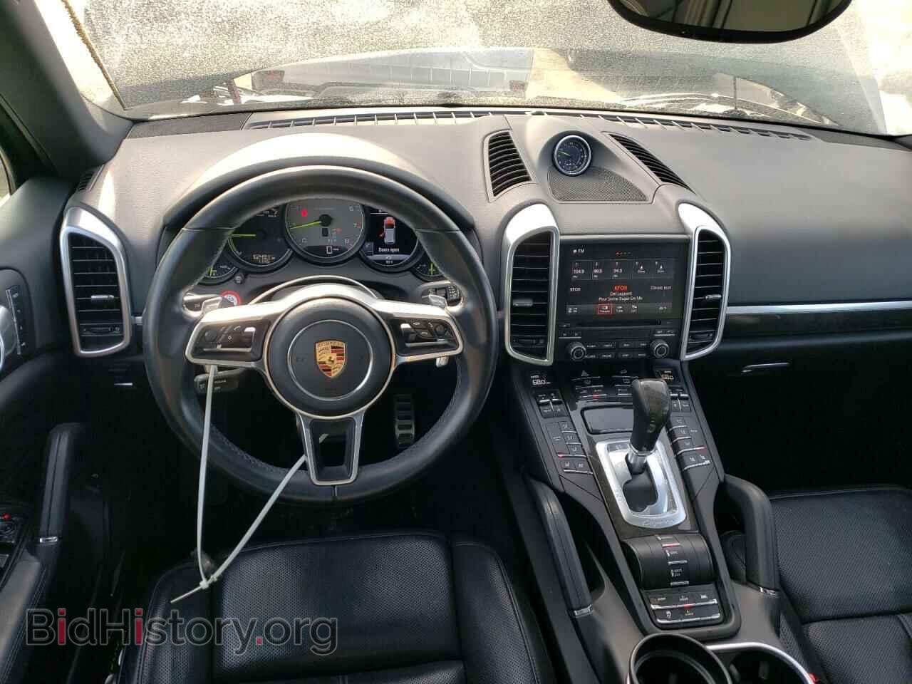 2017 PORSCHE CAYENNE - VIN: WP1AE2A23HLA70831 - Фото 8