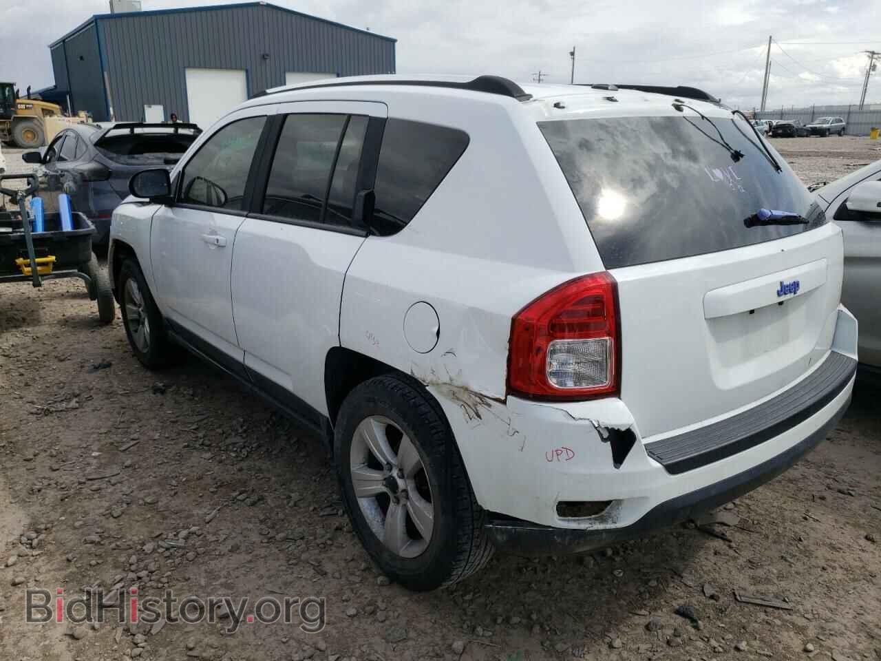 2011 JEEP COMPASS - VIN: 1J4NF1FB4BD197182 - Photo 3
