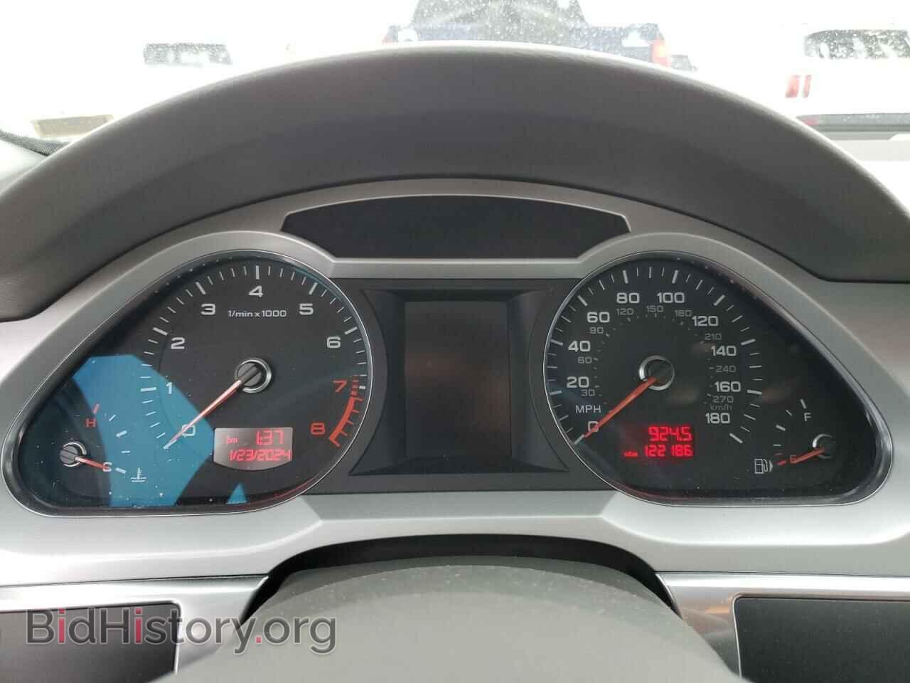 2010 AUDI A6 - VIN: WAUFGAFBXAN022724 - Фото 9