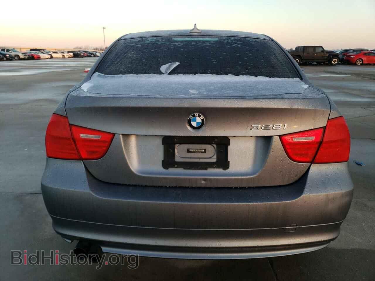 2011 BMW 3 SERIES - VIN: WBAPH7C58BE682989 - Фото 6