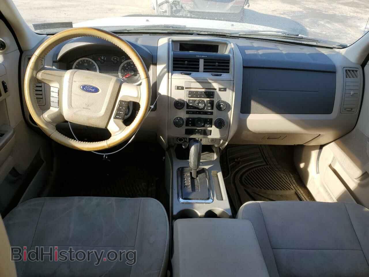 2011 FORD ESCAPE - VIN: 1FMCU9DG5BKA54250 - Фото 8