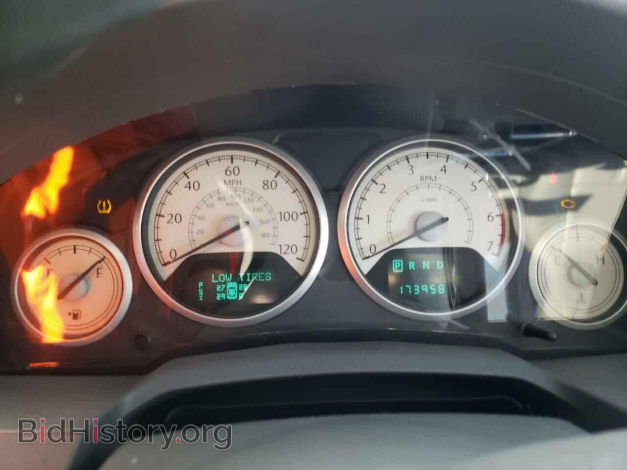 2009 CHRYSLER MINIVAN - VIN: 2A8HR54149R537085 - Фото 9