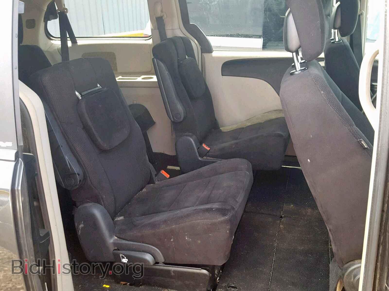 2011 CHRYSLER TOWN & COU - VIN: 2A4RR5DG4BR637221 - Фото 6