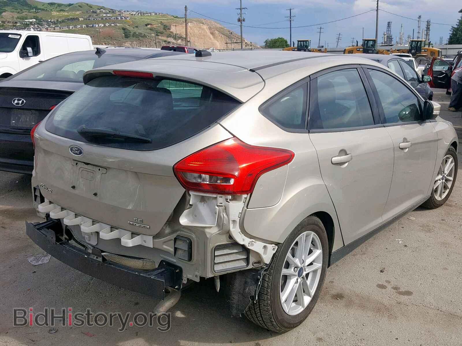 2016 FORD FOCUS SE - VIN: 1FADP3K25GL297911 - Фото 4