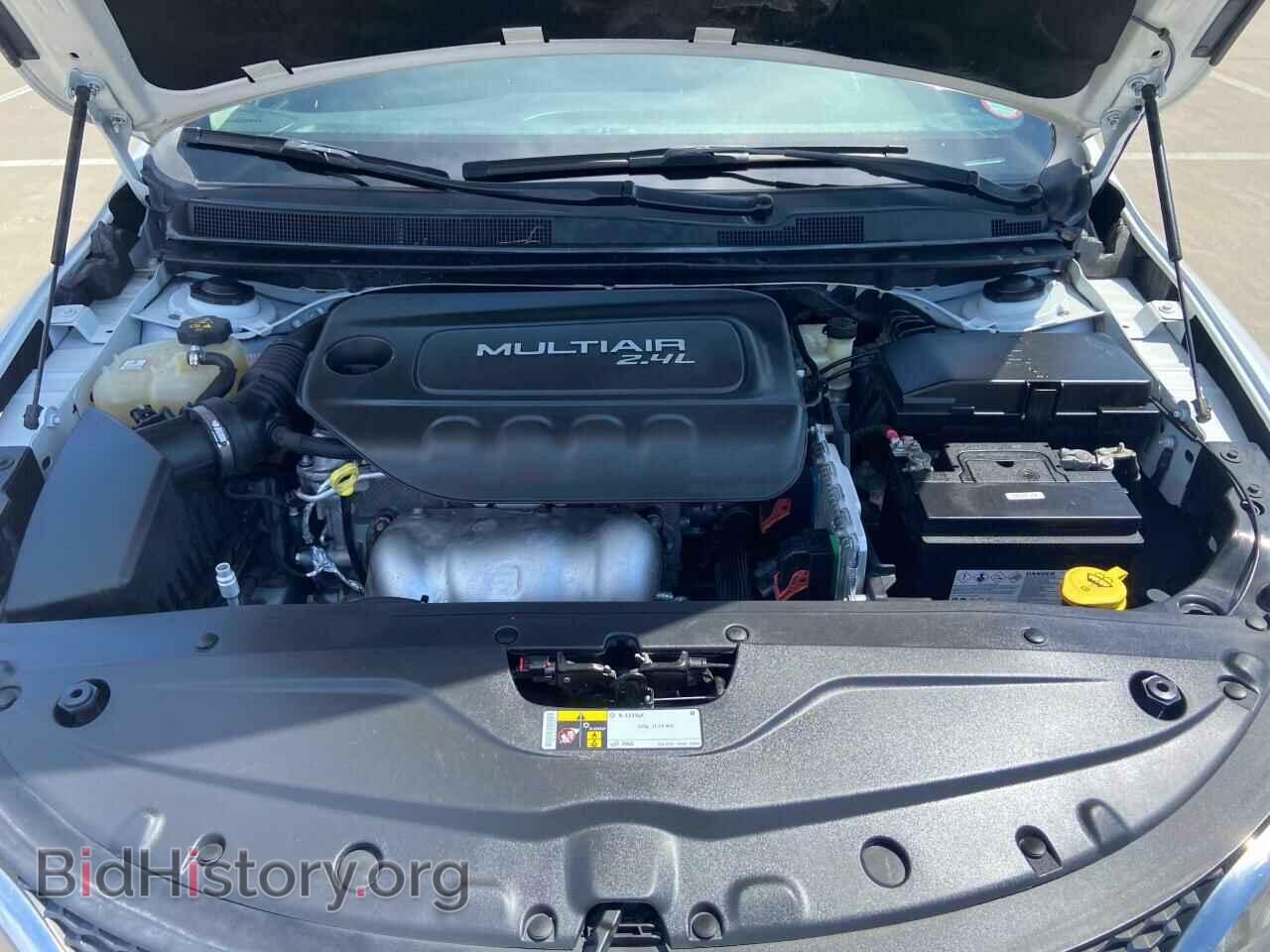 2015 CHRYSLER 200 - VIN: 1C3CCCABXFN563207 - Photo 7