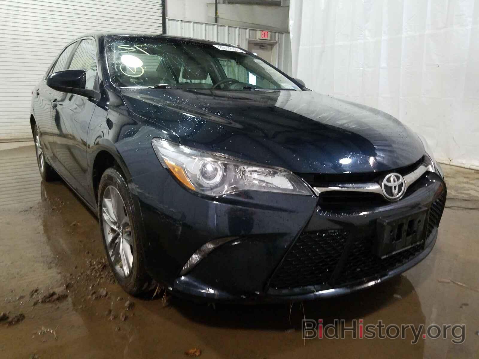 Photo 4T1BF1FK6HU345524 - TOYOTA CAMRY 2017