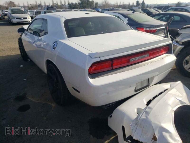 2013 Dodge CHALLENGER (VIN 2C3CDYBT6DH737264) — photo 2 of 13