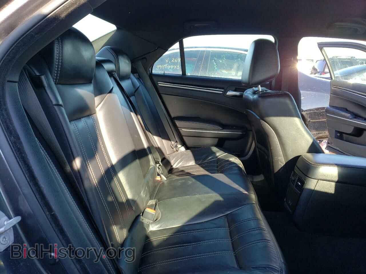 2018 CHRYSLER 300 - VIN: 2C3CCABG4JH227357 - Фото 10