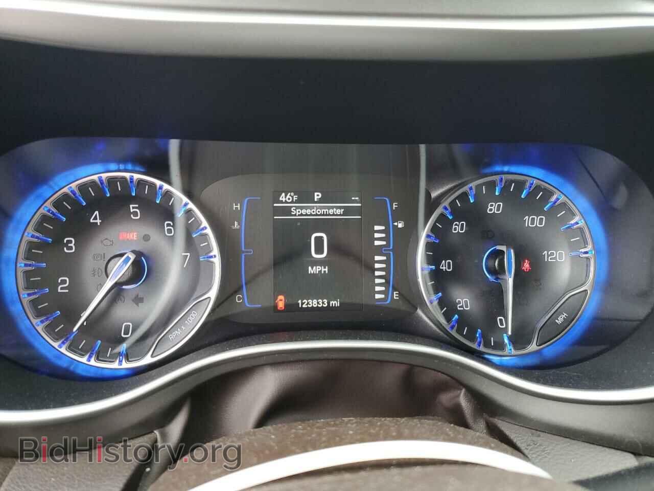 2018 CHRYSLER PACIFICA - VIN: 2C4RC1FG8JR365428 - Фото 9