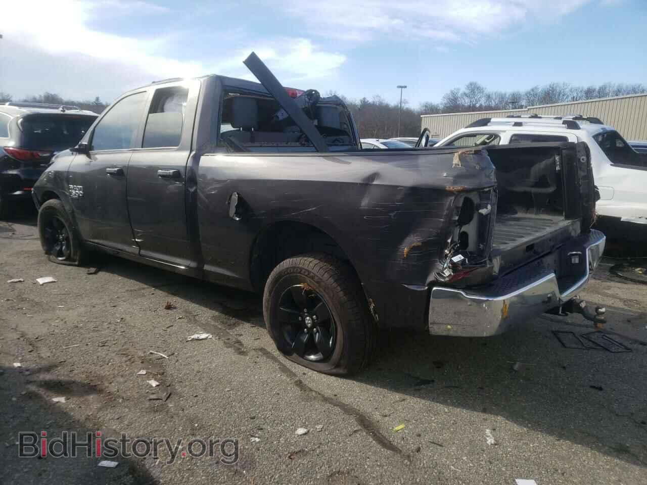 2020 RAM 1500 - VIN: 1C6RR6FG8LS128393 - Photo 2