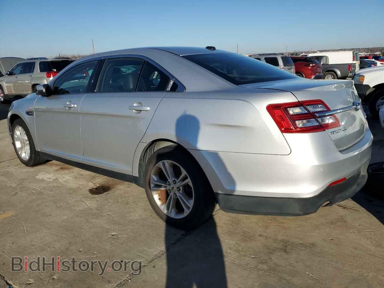 2013 FORD TAURUS - VIN: 1FAHP2E86DG177437 - Фото 2