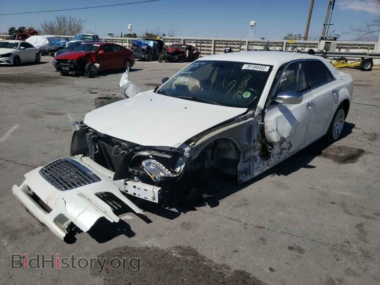 2012 CHRYSLER 300 - VIN: 2C3CCACG7CH146595 - Фото 2