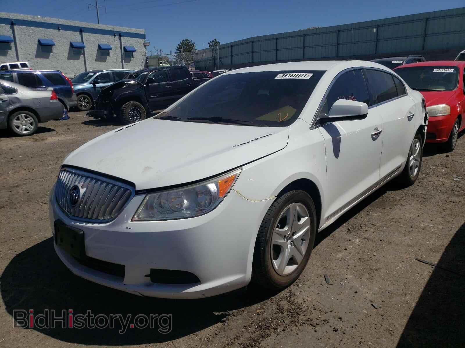 2011 BUICK LACROSSE - VIN: 1G4GA5ECXBF250658 - Фото 2