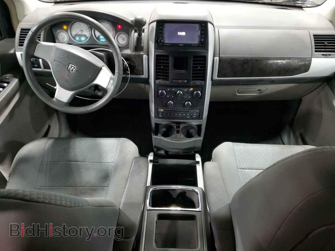 2010 DODGE CARAVAN - VIN: 2D4RN5D11AR439954 - Photo 8