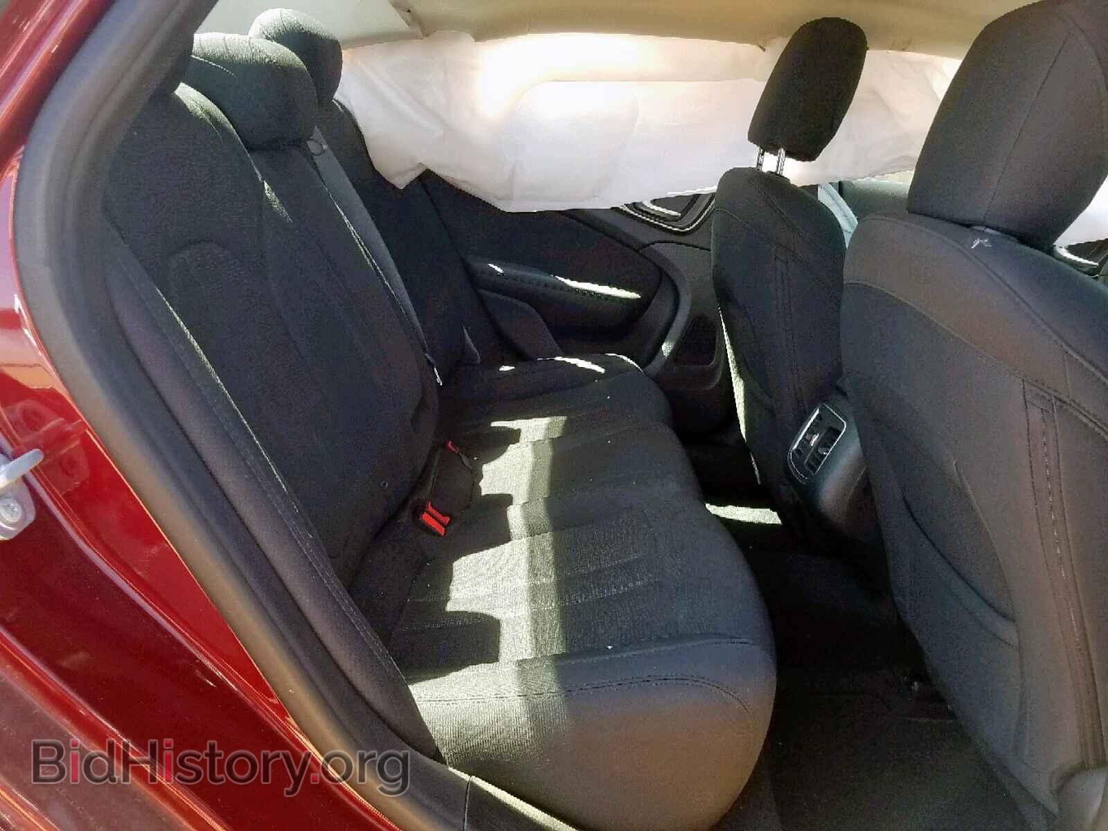 2016 CHRYSLER 200 - VIN: 1C3CCCAB4GN178940 - Фото 6