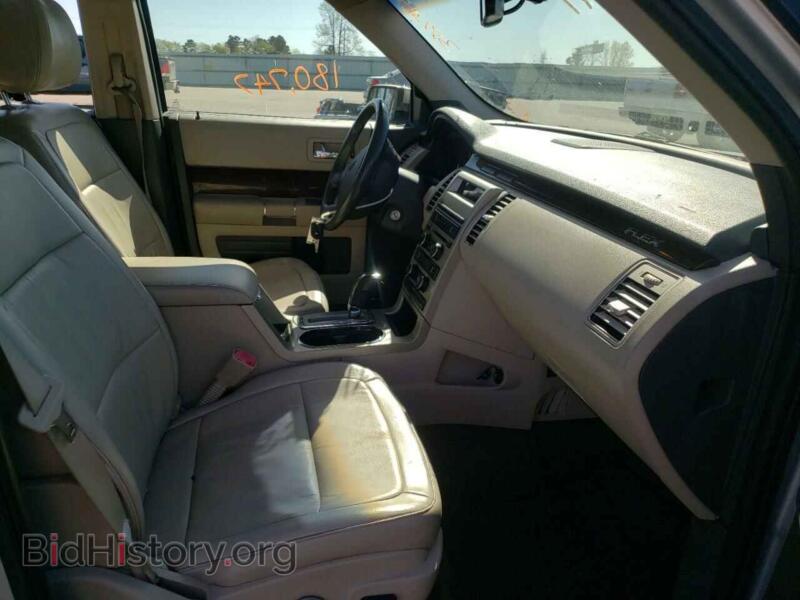 2011 Ford FLEX (VIN 2FMGK5CC8BBD30994) — photo 5 of 10