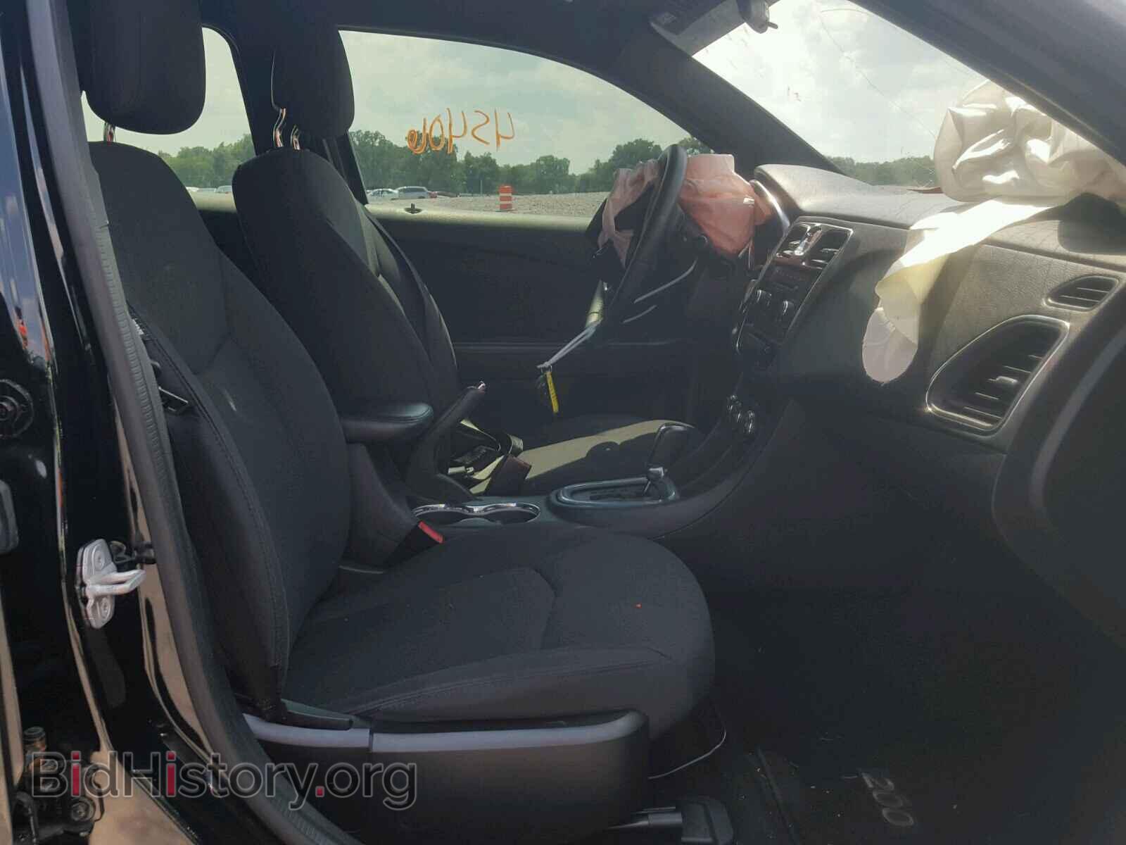 2013 CHRYSLER 200 - VIN: 1C3CCBBB8DN570095 - Photo 5