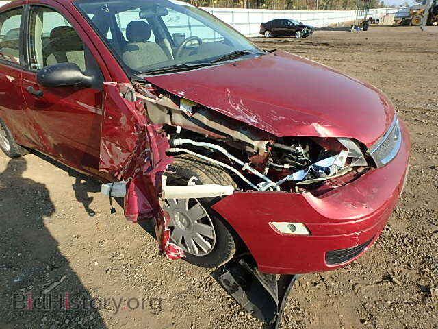 2005 FORD FOCUS - VIN: 1FAFP34N95W305603 - Фото 9