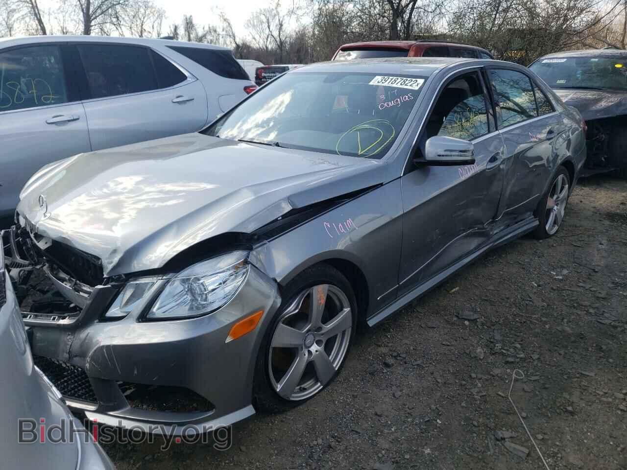 2011 MERCEDES-BENZ E-CLASS - VIN: WDDHF8HB5BA422080 - Фото 2