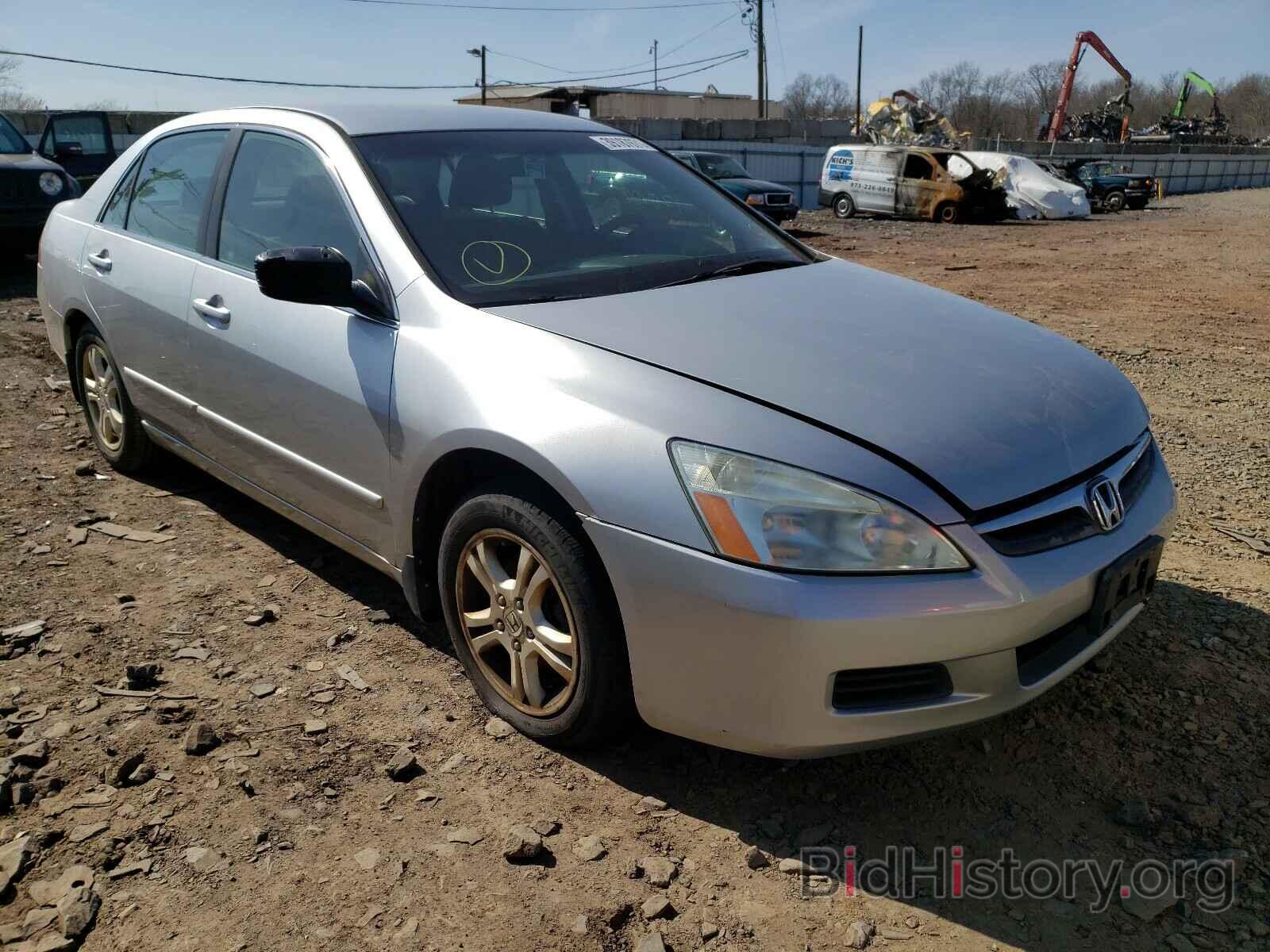 Photo 1HGCM56356A143711 - HONDA ACCORD 2006