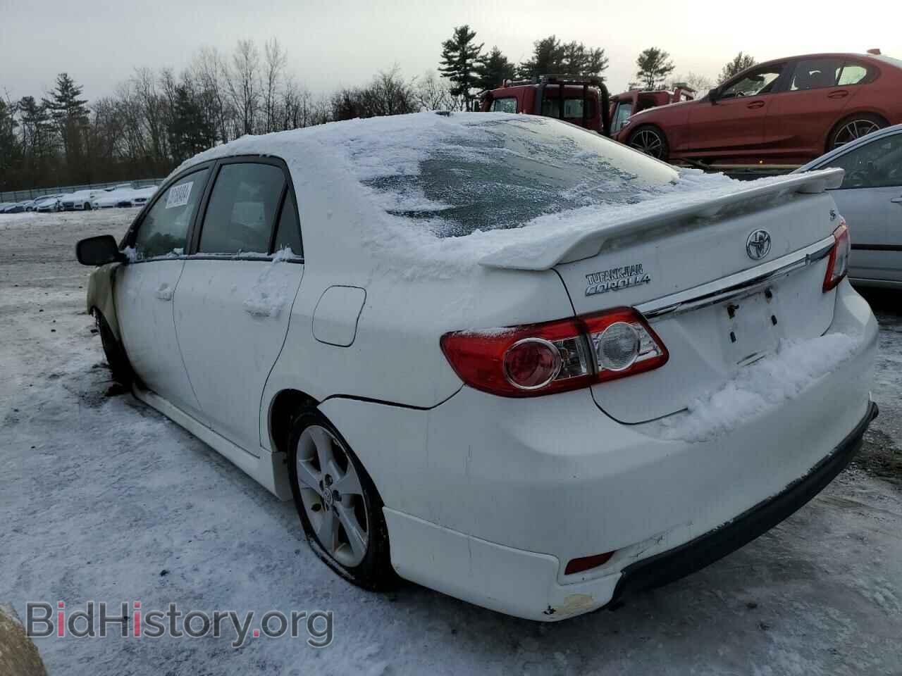 2011 TOYOTA COROLLA - VIN: 2T1BU4EE1BC697177 - Фото 2