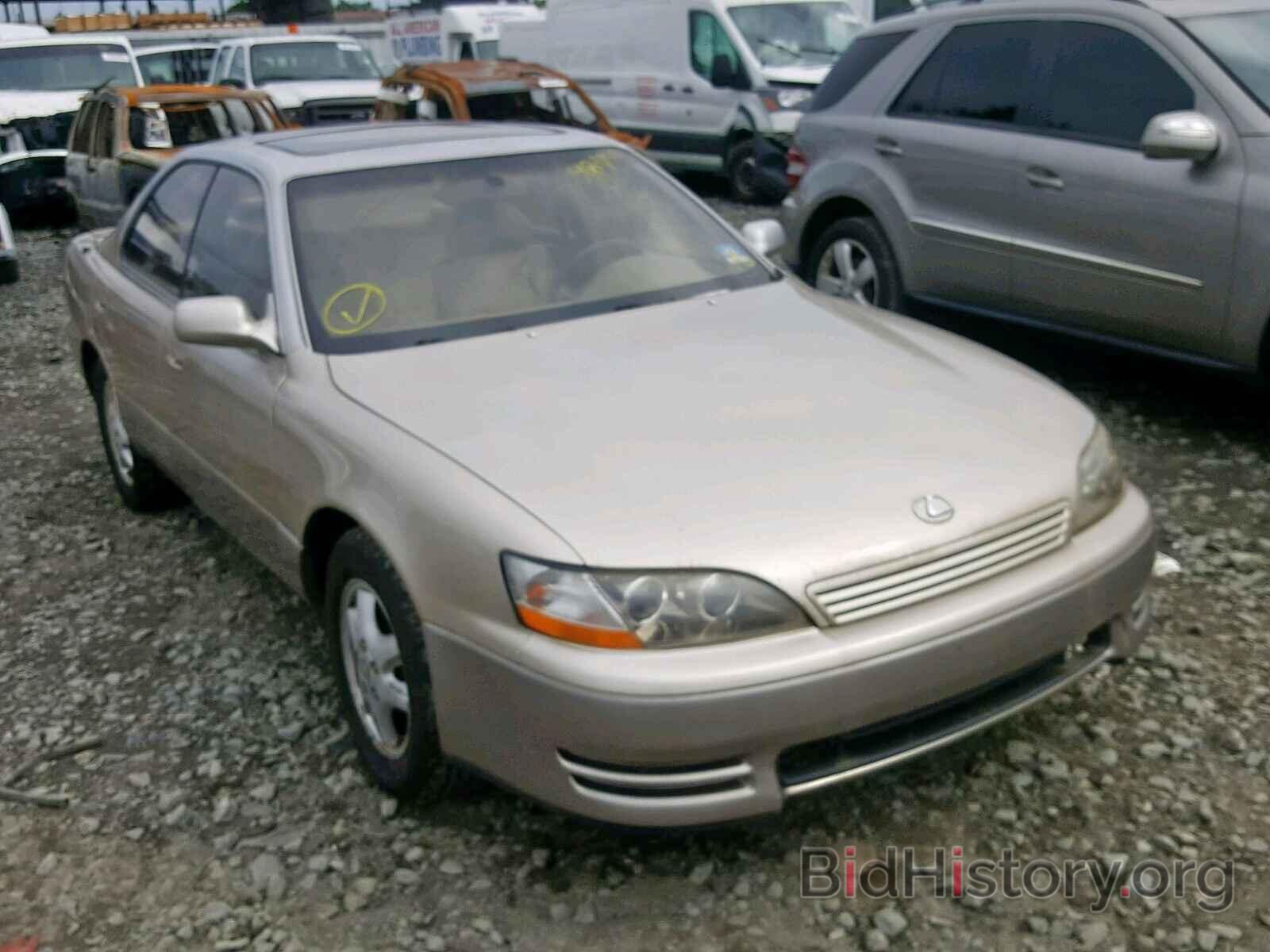 Фотография JT8GK13T9S0091078 - LEXUS ES300 1995