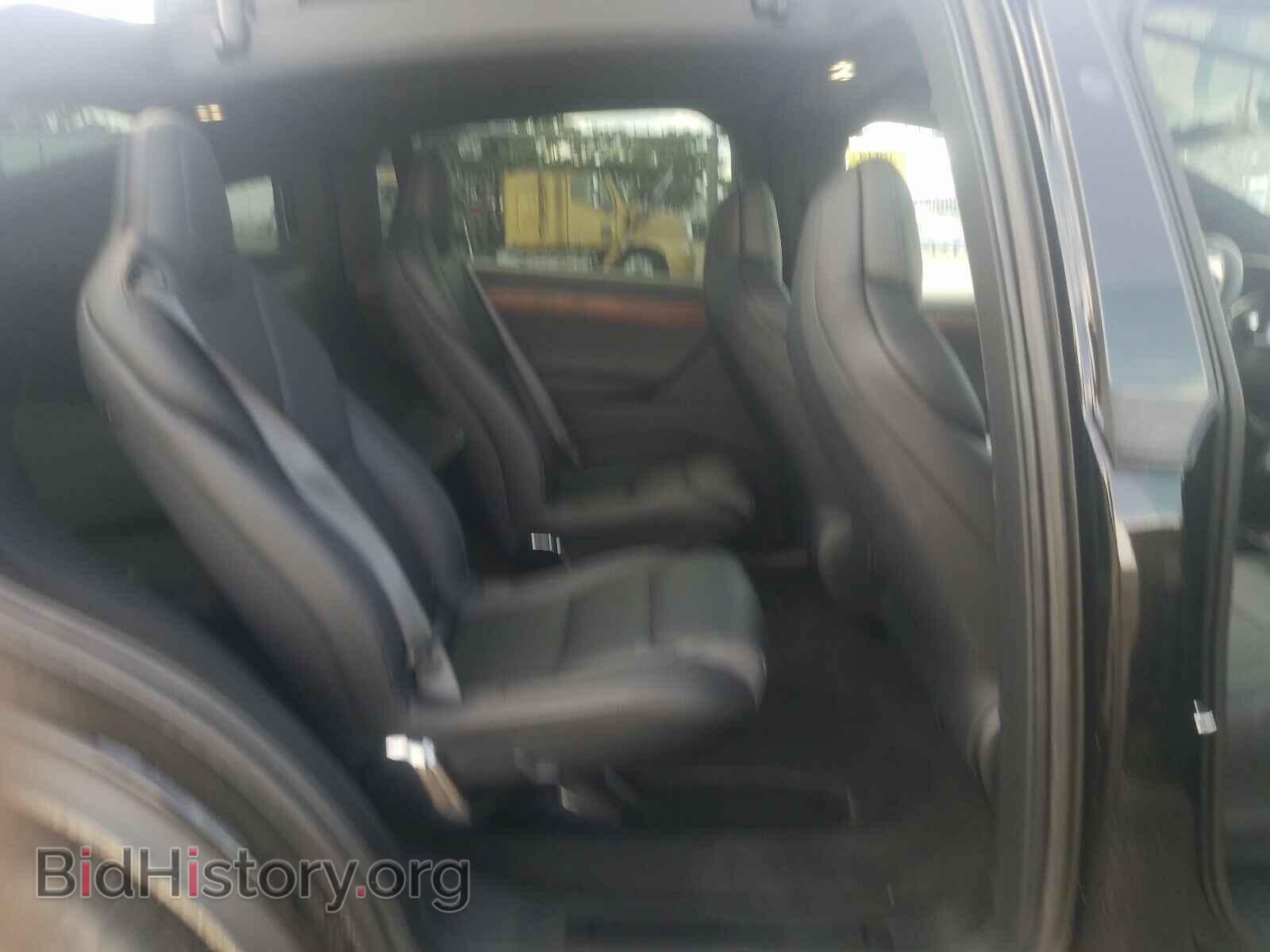 2019 TESLA MODEL X - VIN: 5YJXCBE2XKF207270 - Photo 6