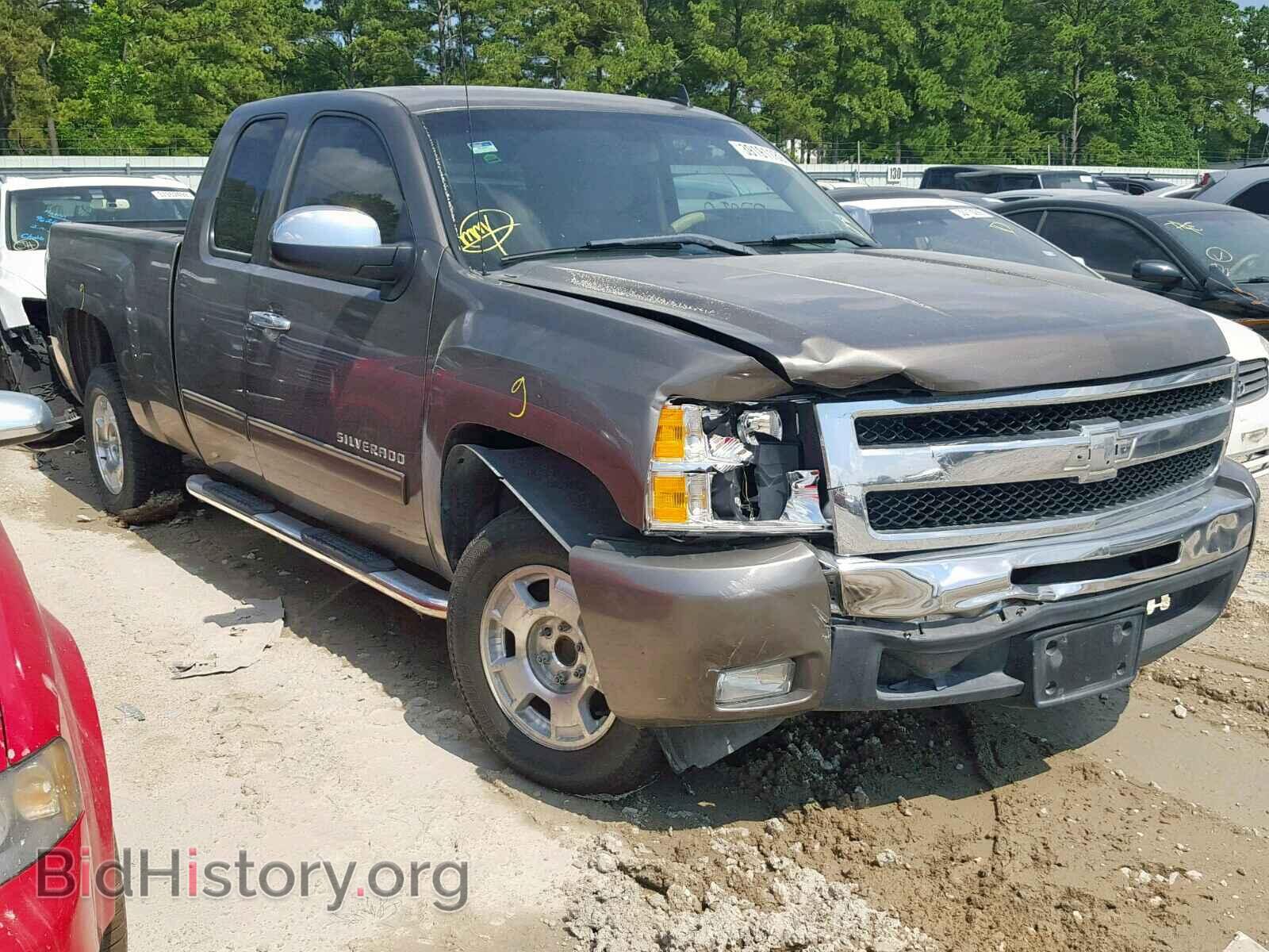 Фотография 1GCRCSE01BZ324169 - CHEVROLET SILVERADO 2011