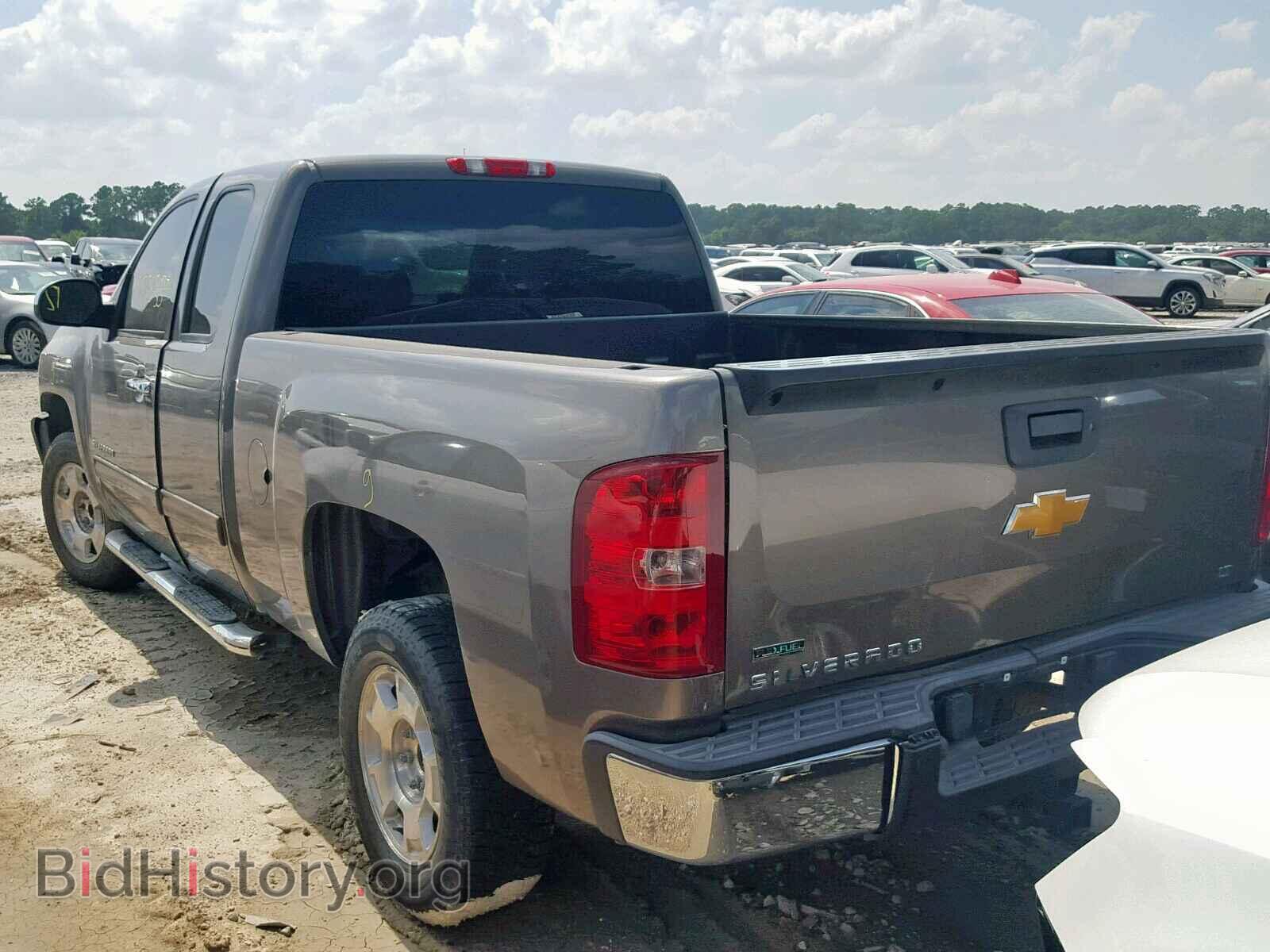 2011 CHEVROLET SILVERADO - VIN: 1GCRCSE01BZ324169 - Фото 3
