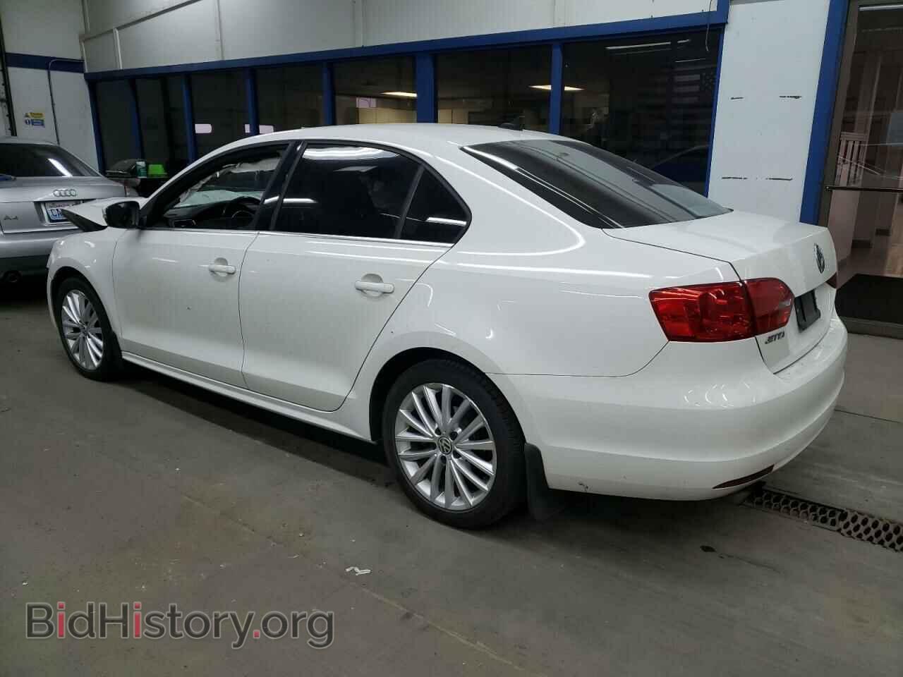 2014 VOLKSWAGEN JETTA - VIN: 3VWLL7AJ4EM351001 - Фото 2
