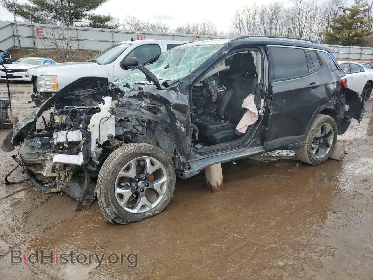 Фотография 3C4NJDCB8KT827368 - JEEP COMPASS 2019