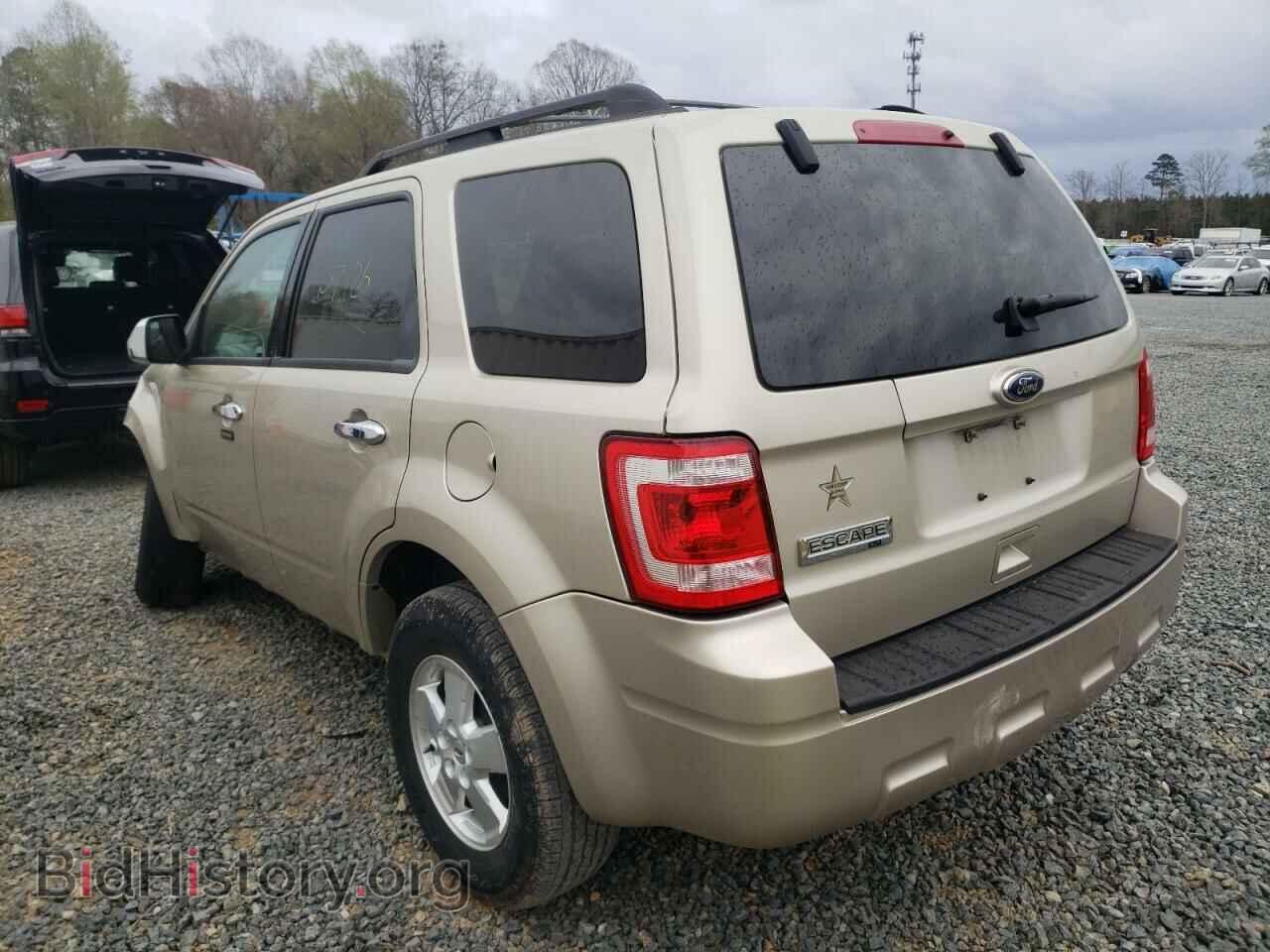 2011 FORD ESCAPE - VIN: 1FMCU0D73BKA41671 - Фото 3