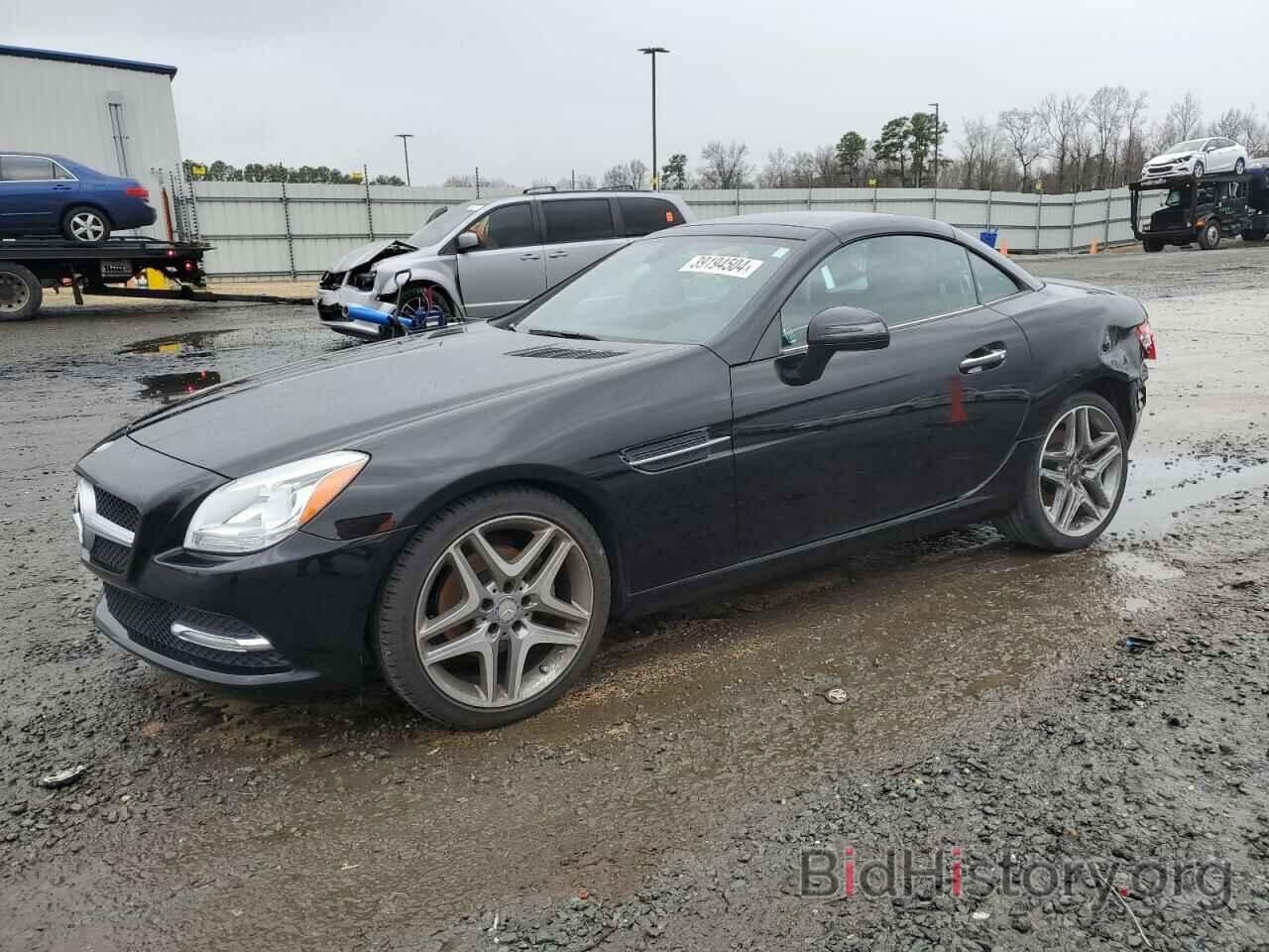 Photo WDDPK4HA9DF055875 - MERCEDES-BENZ SLK-CLASS 2013