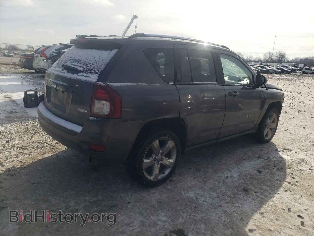 2014 JEEP COMPASS - VIN: 1C4NJDEB0ED892092 - Photo 3