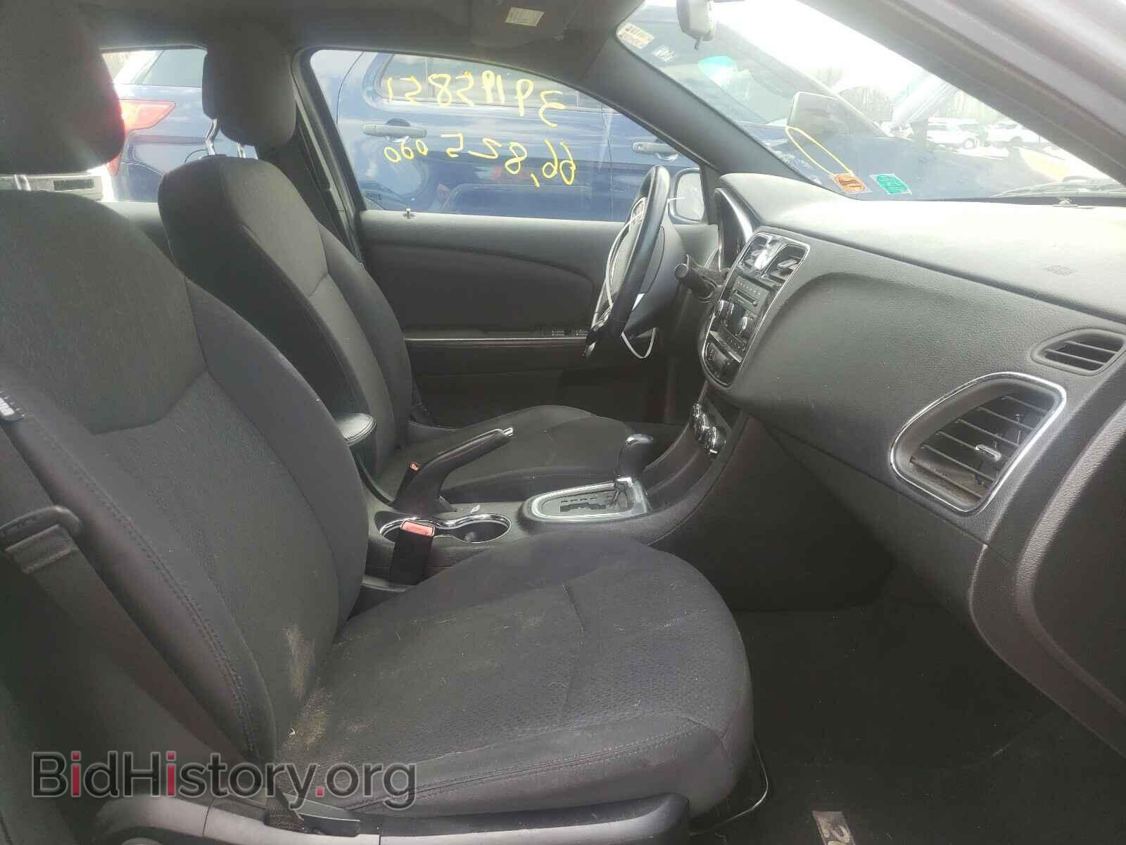 2012 CHRYSLER 200 - VIN: 1C3CCBBG6CN298298 - Фото 5