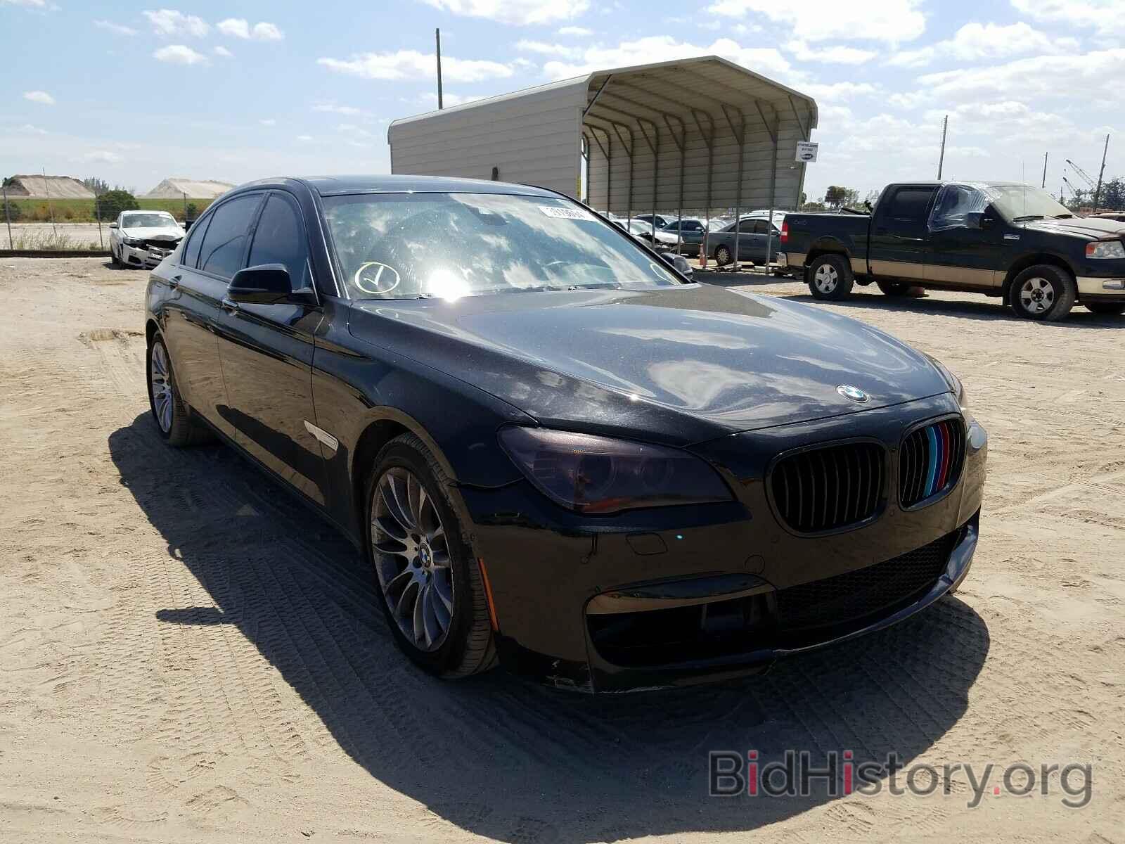 Фотография WBAYE8C57DDE22033 - BMW 7 SERIES 2013