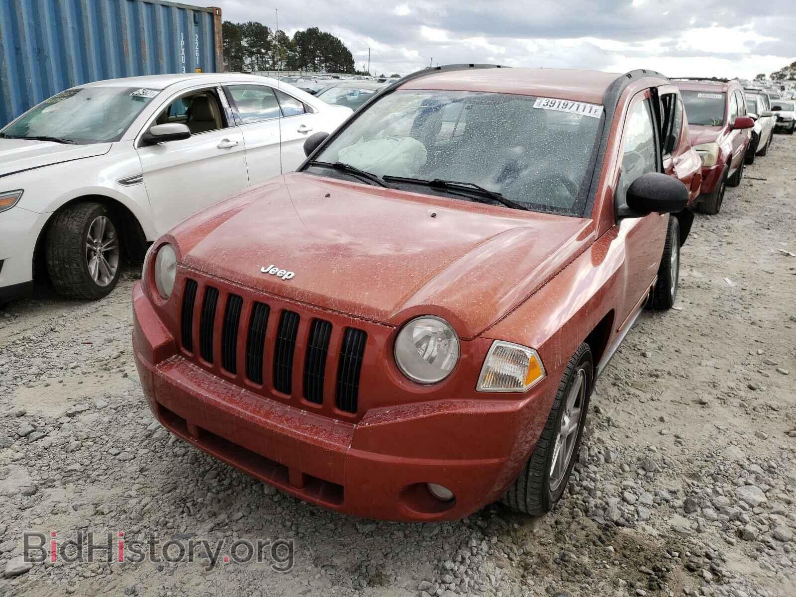 2010 JEEP COMPASS - VIN: 1J4NT4FA3AD519696 - Фото 2