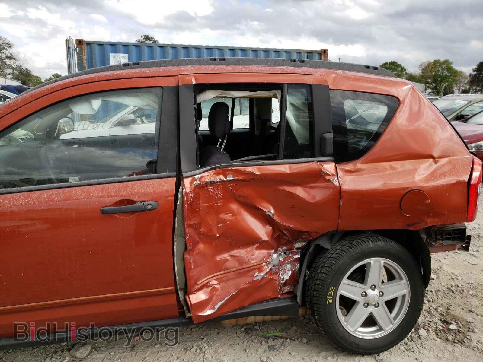 2010 JEEP COMPASS - VIN: 1J4NT4FA3AD519696 - Фото 9