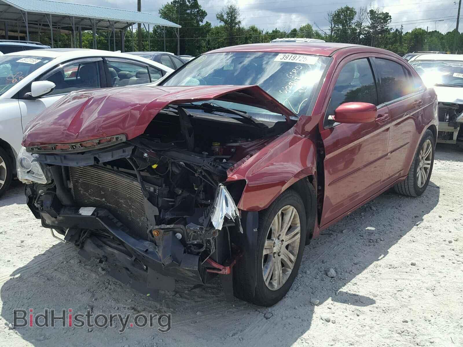 2013 CHRYSLER 200 - VIN: 1C3CCBBB6DN656733 - Photo 2