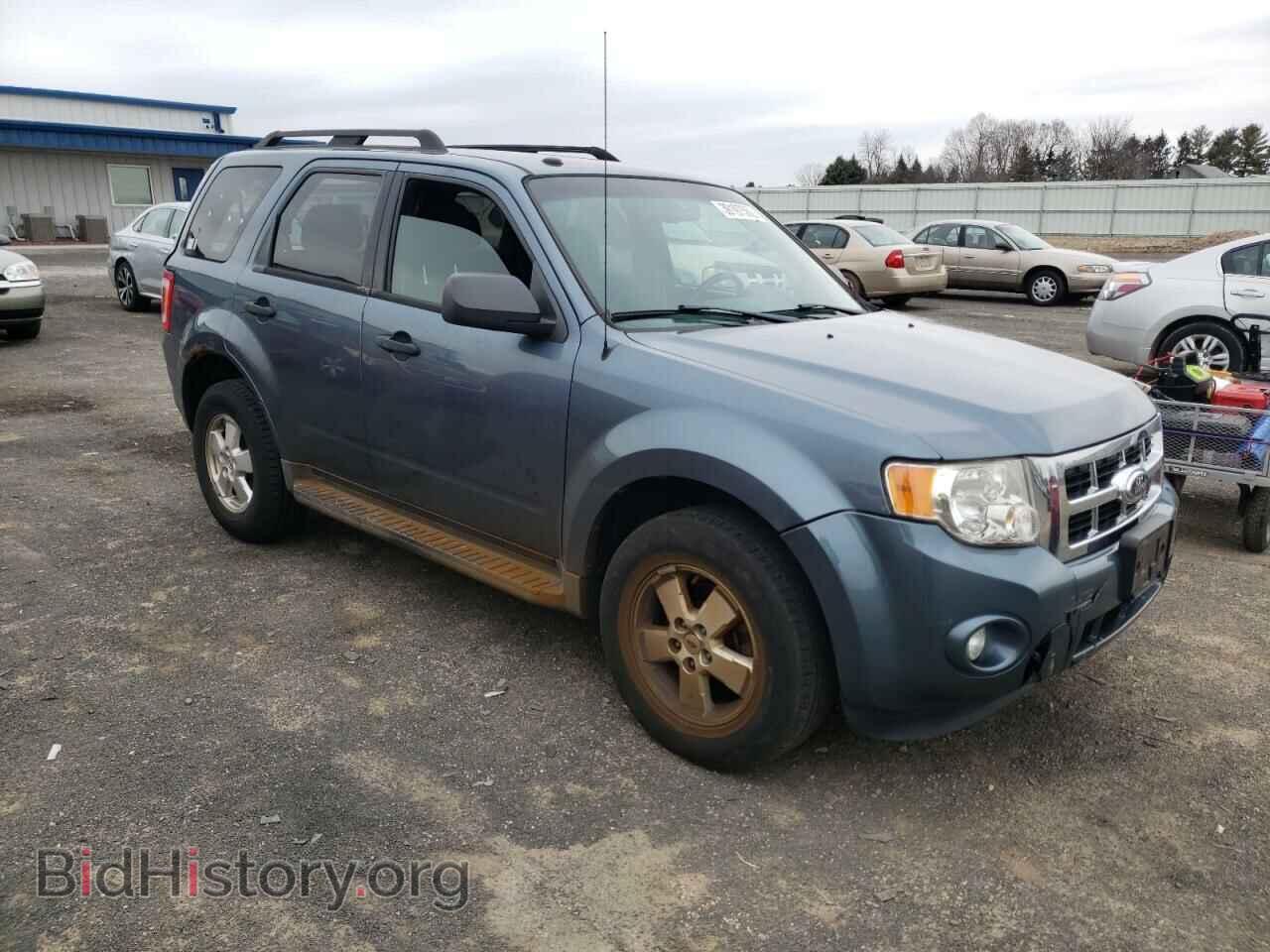 Фотография 1FMCU0D70BKA75650 - FORD ESCAPE 2011