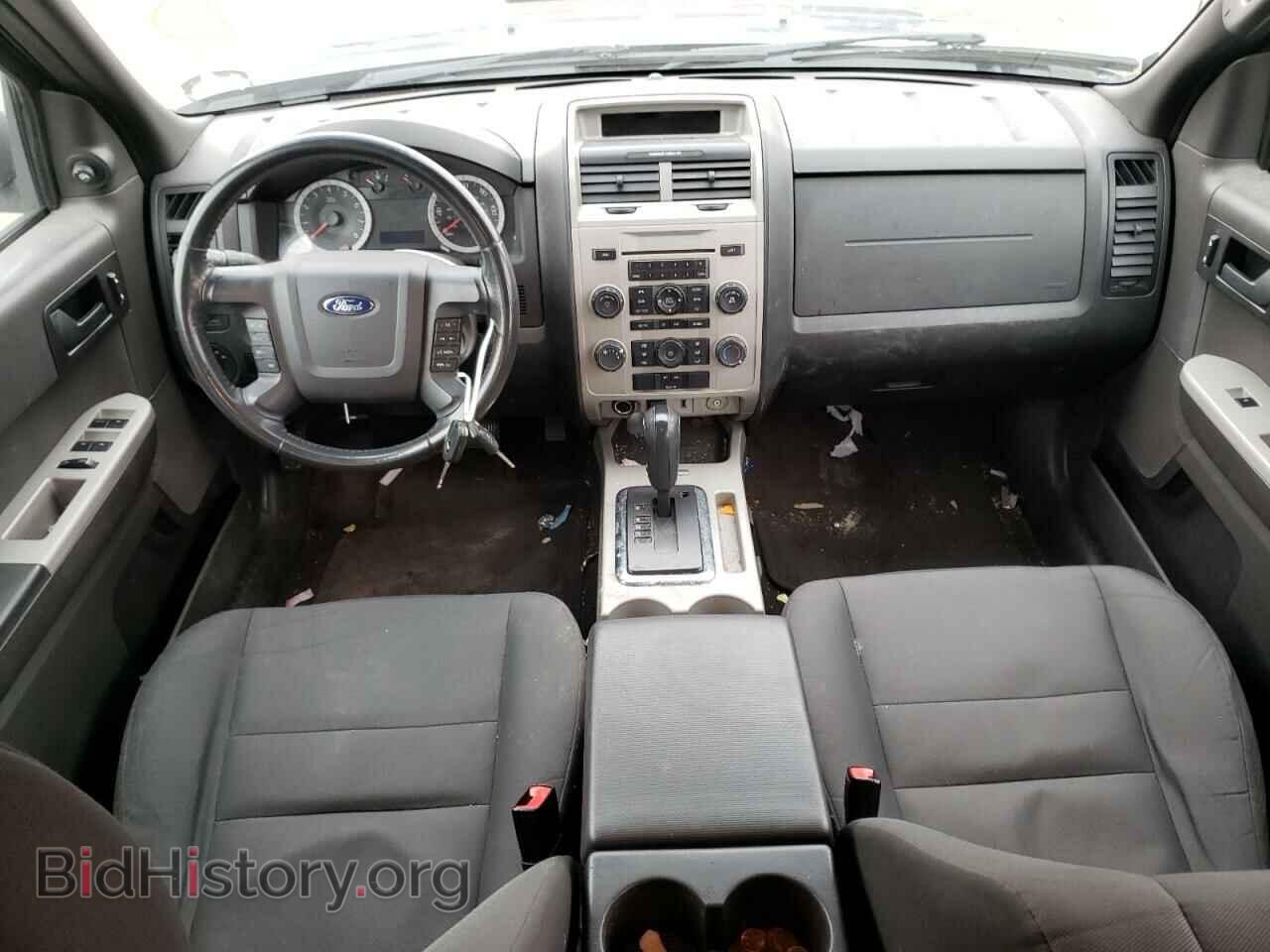 2011 FORD ESCAPE - VIN: 1FMCU0D70BKA75650 - Фото 9
