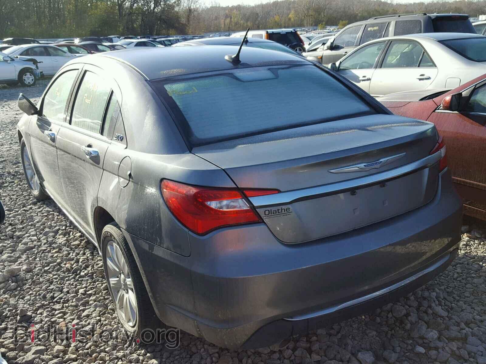 2013 CHRYSLER 200 - VIN: 1C3CCBCG4DN523723 - Фото 3