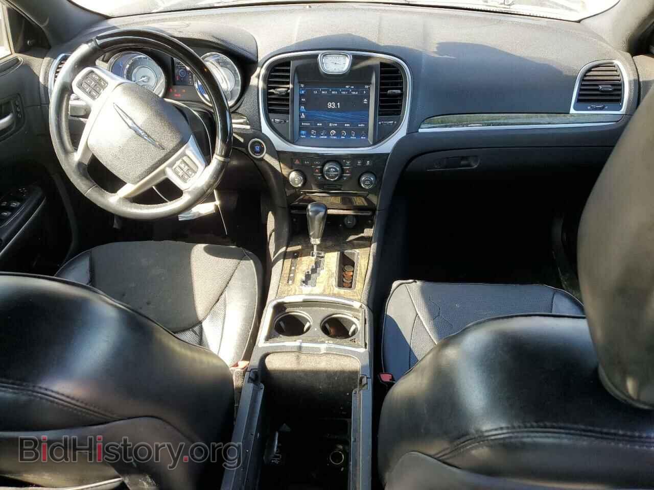 2012 CHRYSLER 300 - VIN: 2C3CCAET0CH256009 - Фото 8
