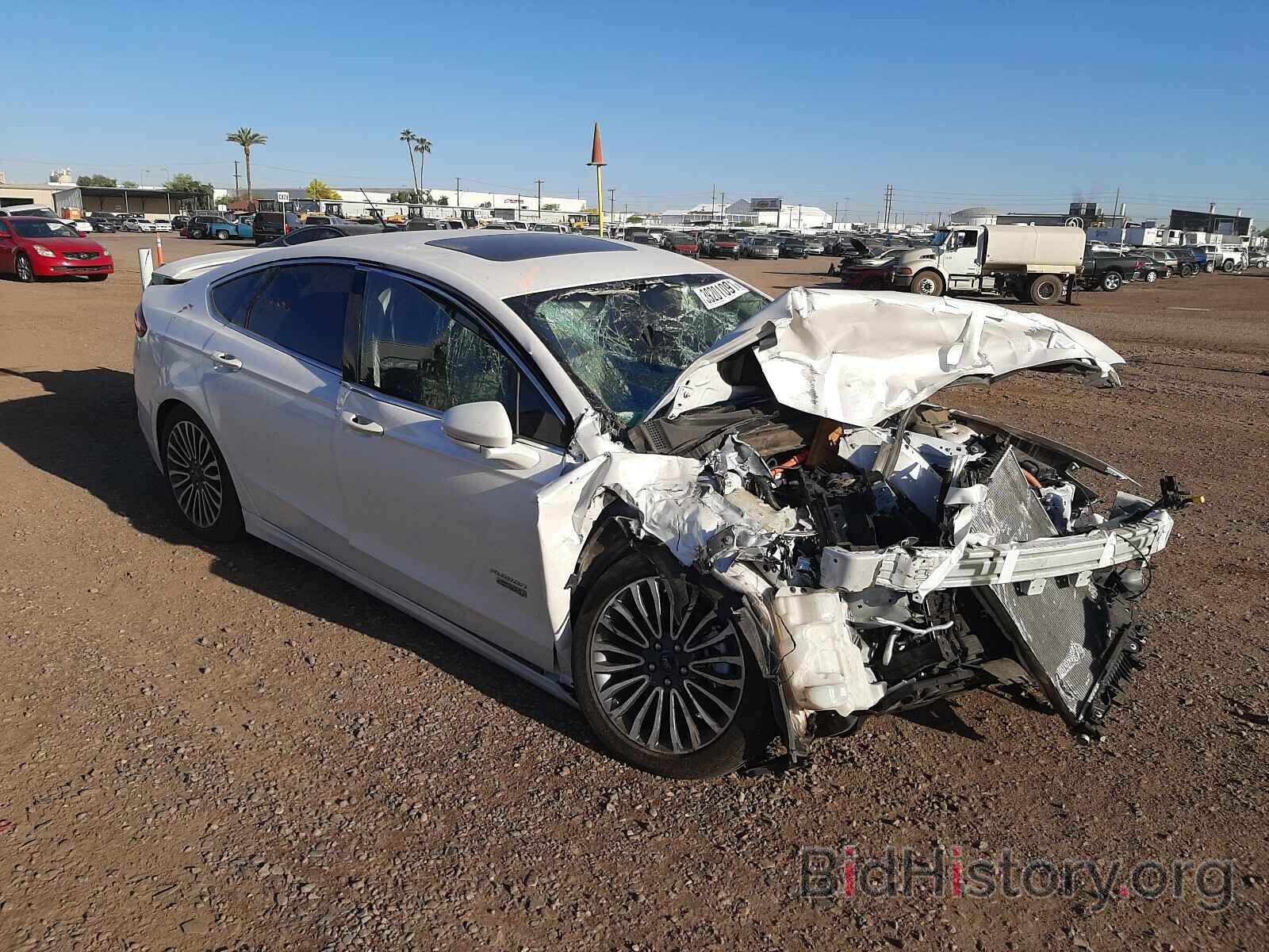 Photo 3FA6P0SU0JR204875 - FORD FUSION 2018