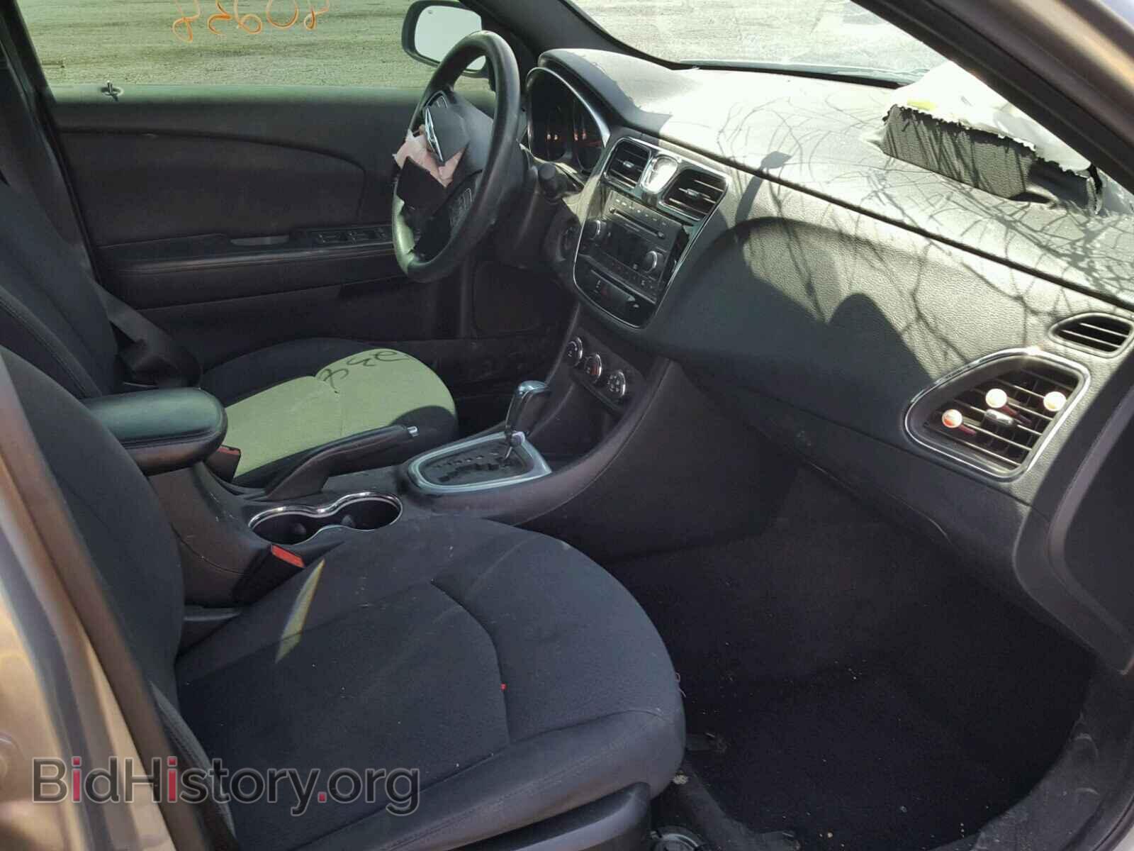 2014 CHRYSLER 200 - VIN: 1C3CCBAB7EN210870 - Фото 5
