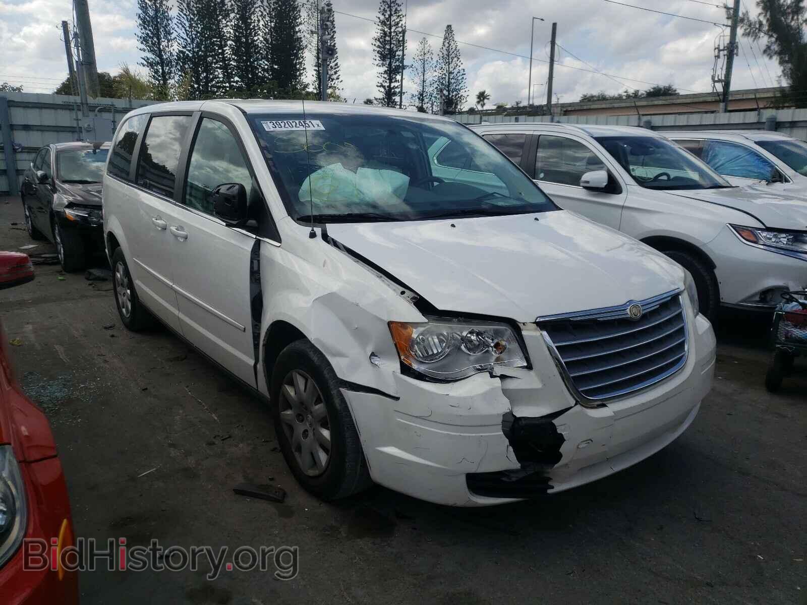 Фотография 2A4RR4DEXAR188067 - CHRYSLER MINIVAN 2010