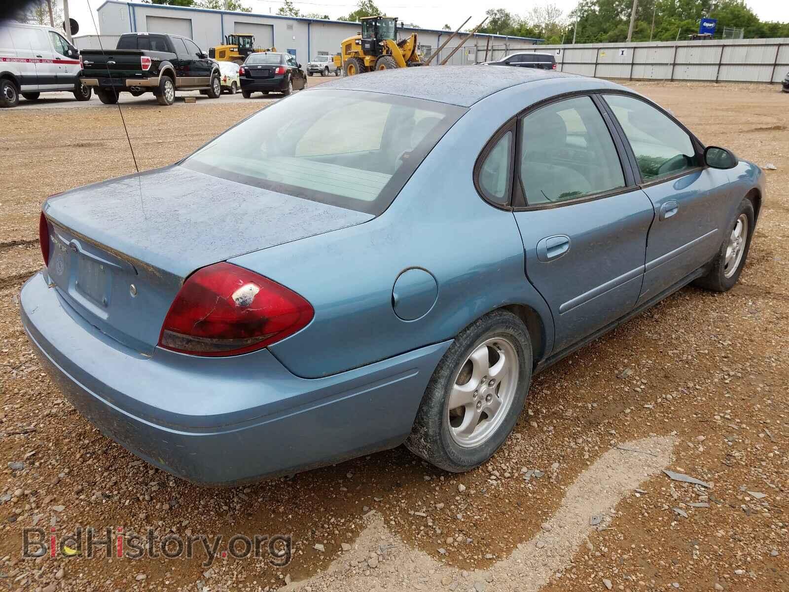 2006 FORD TAURUS - VIN: 1FAFP53U86A174862 - Фото 4