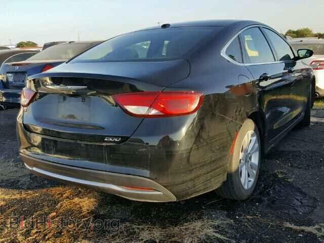2015 CHRYSLER 200 - VIN: 1C3CCCAB3FN555384 - Photo 4